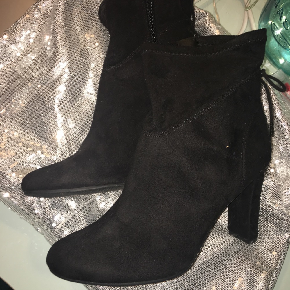 Black boots